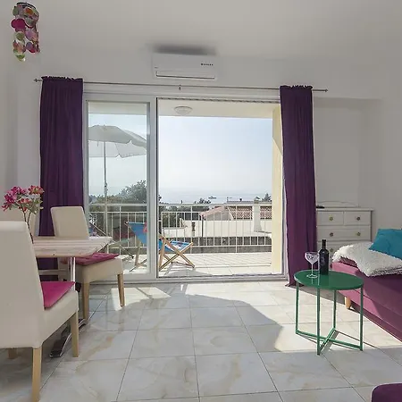 Barbara Appartement Makarska